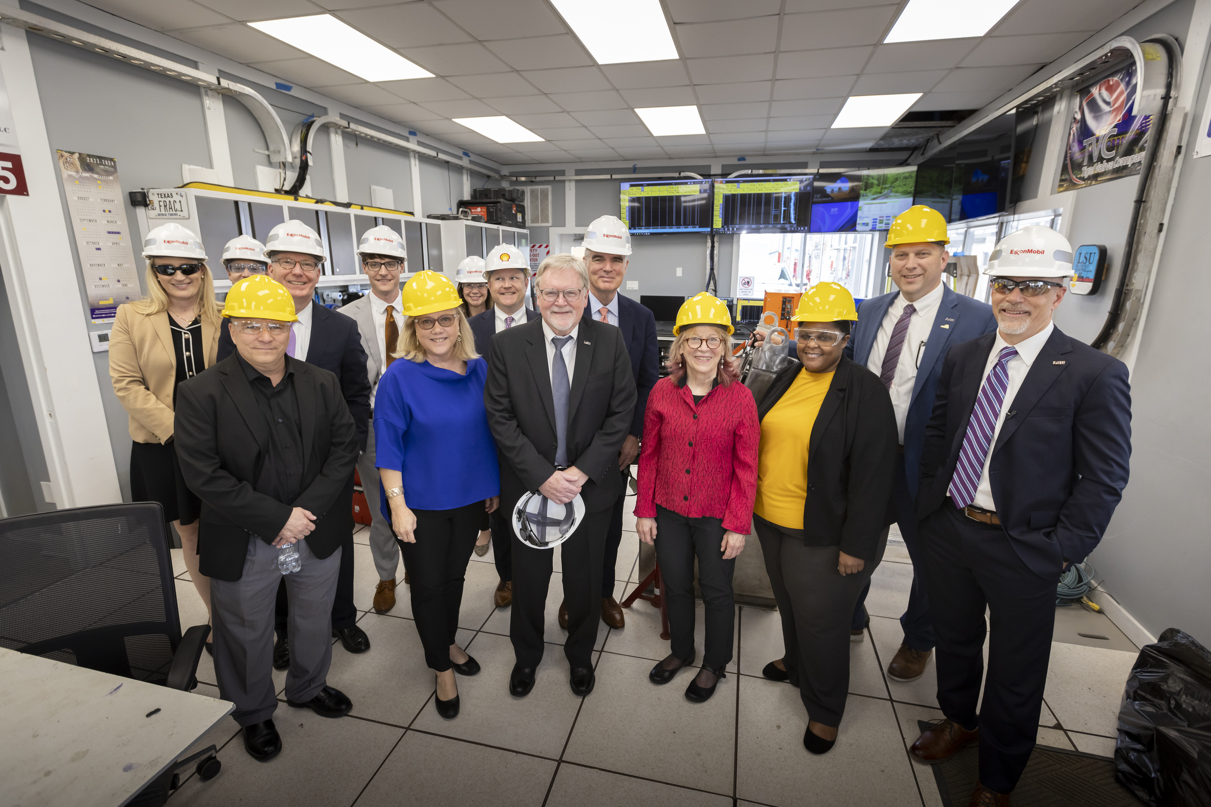 Energy Under Secretary Geri Richmond visits LSU PERTT Lab