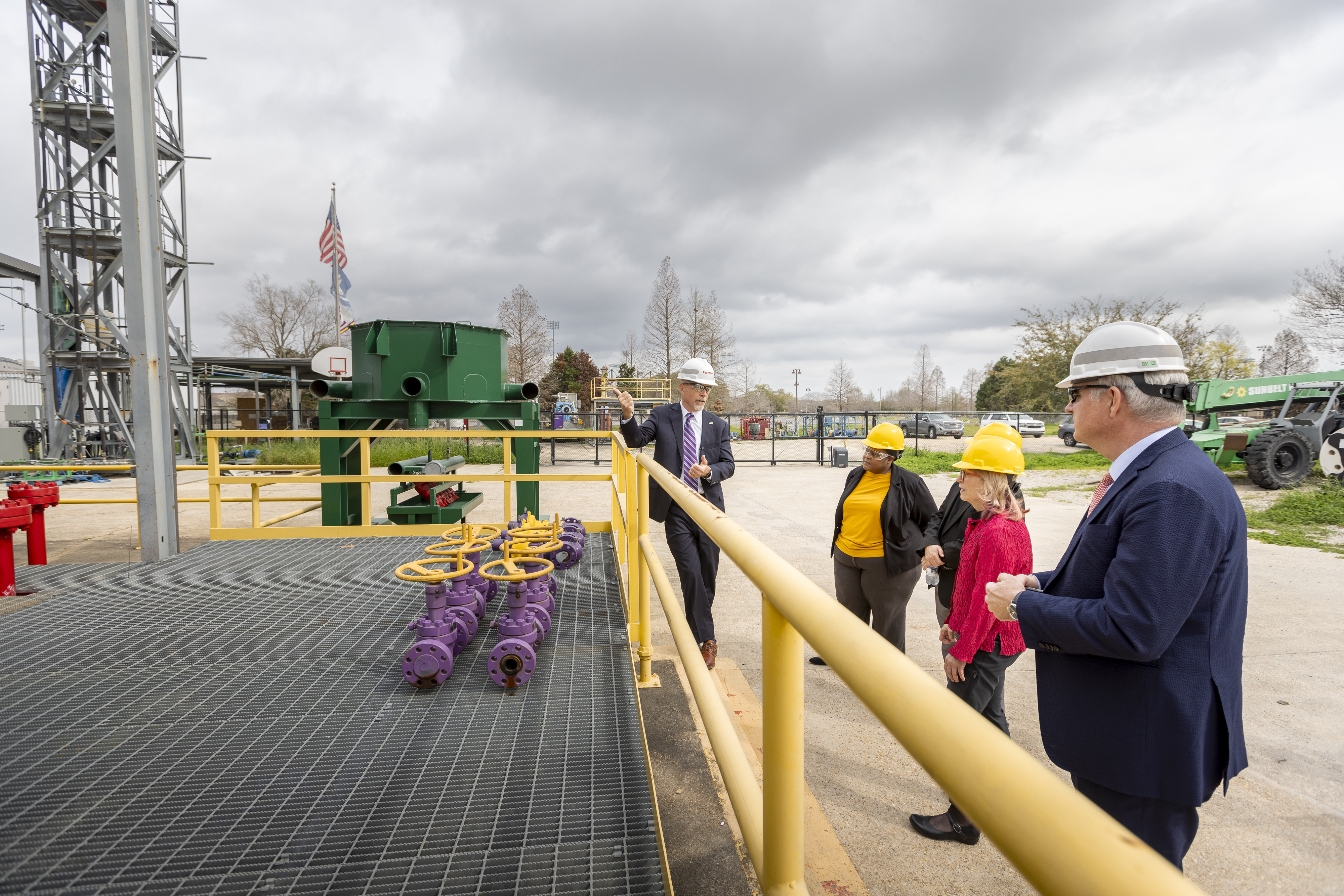 Energy Under Secretary Geri Richmond visits LSU PERTT Lab