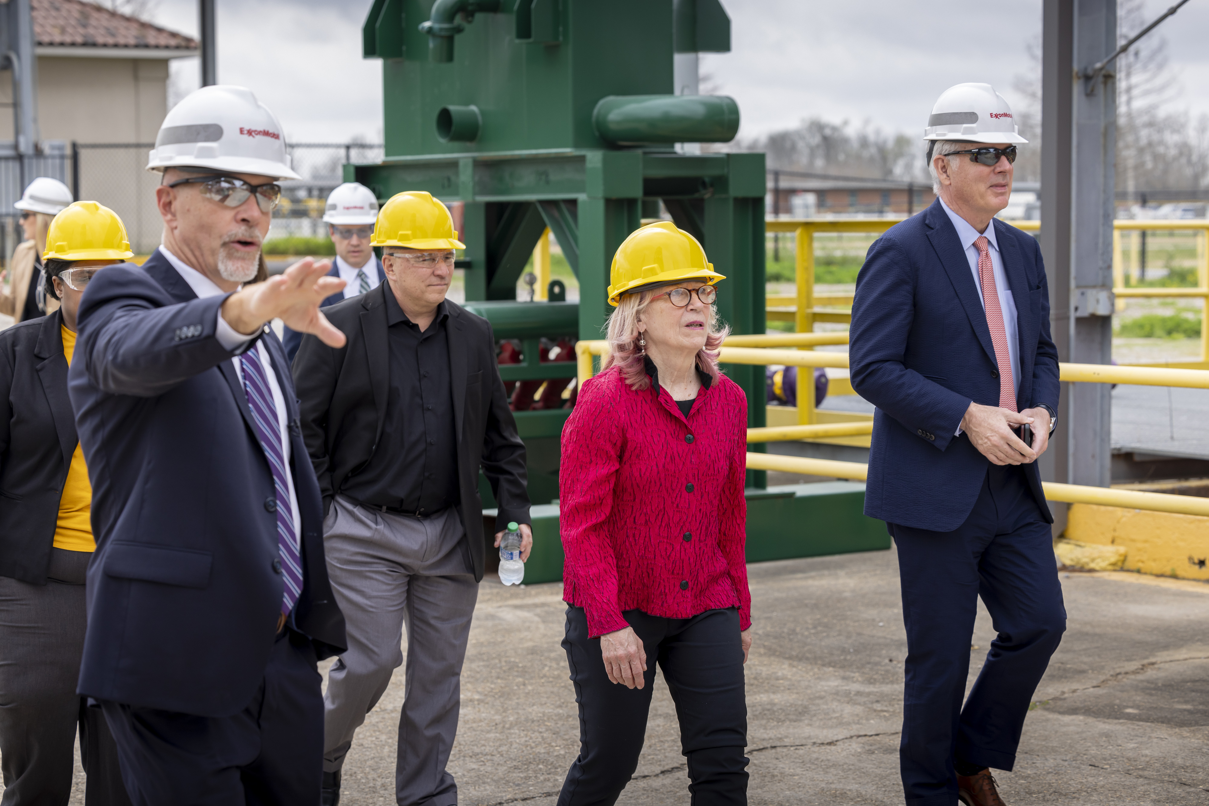 Energy Under Secretary Geri Richmond visits LSU PERTT Lab