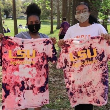 students with tie & dye