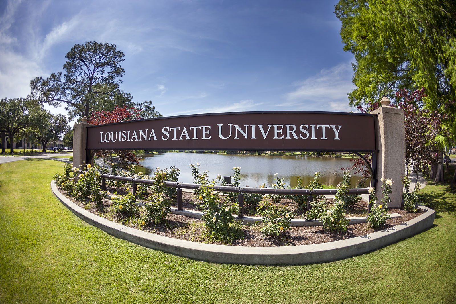 LSU sign on the Baton Rouge campus