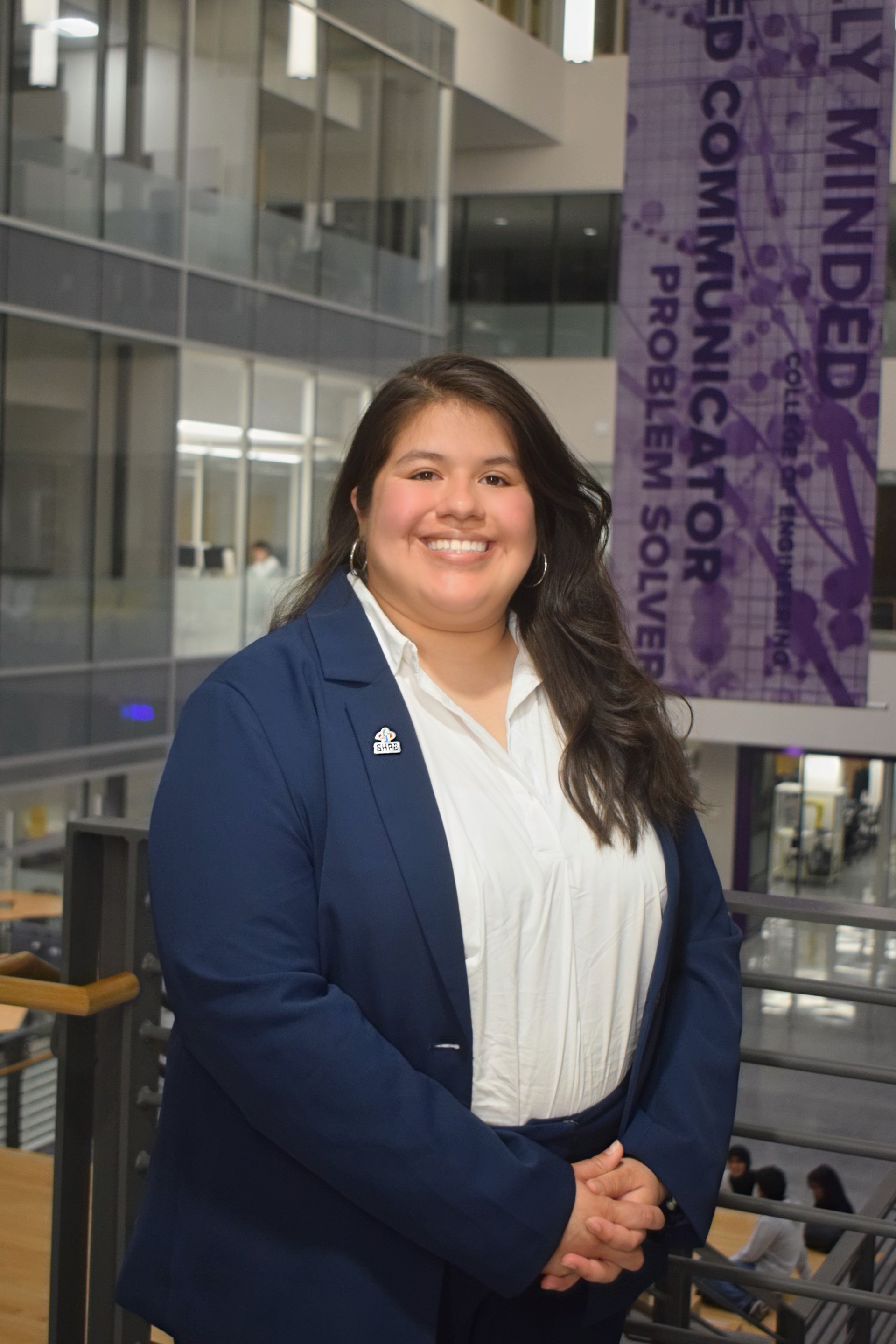 First-generation student Karla Iraheta headshot