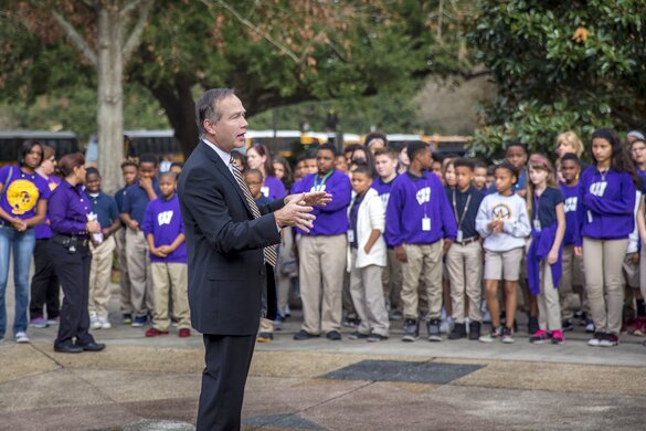 Dr. Alexander addresses sixth graders on campus