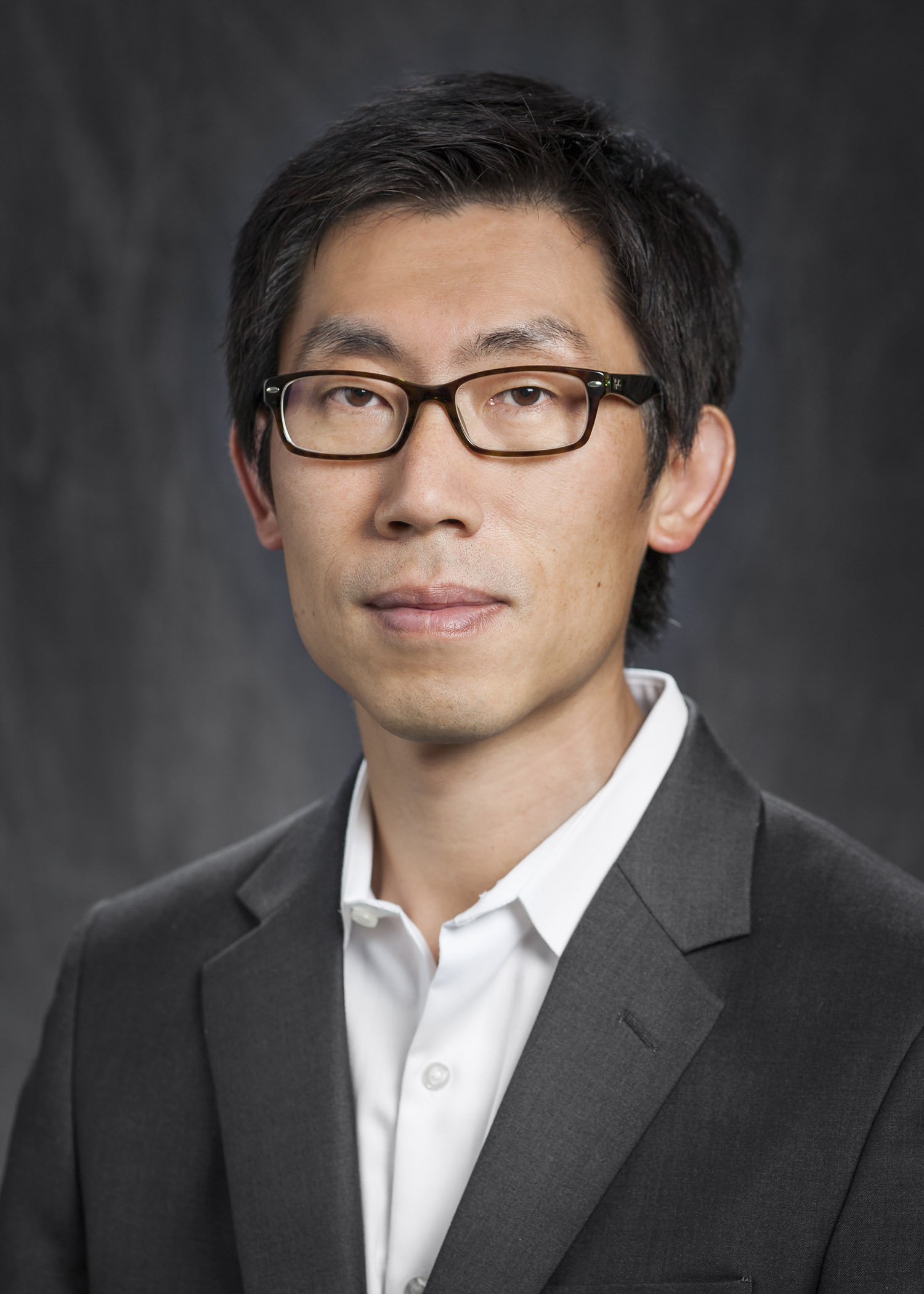 Photo of Dr. Yang