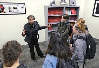 Broussard seen interacting with Ohio University Journalism students