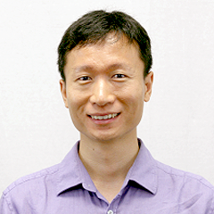 Dr. Qingyang Yang headshot