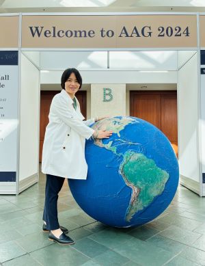 Changzhen Wang photo at event