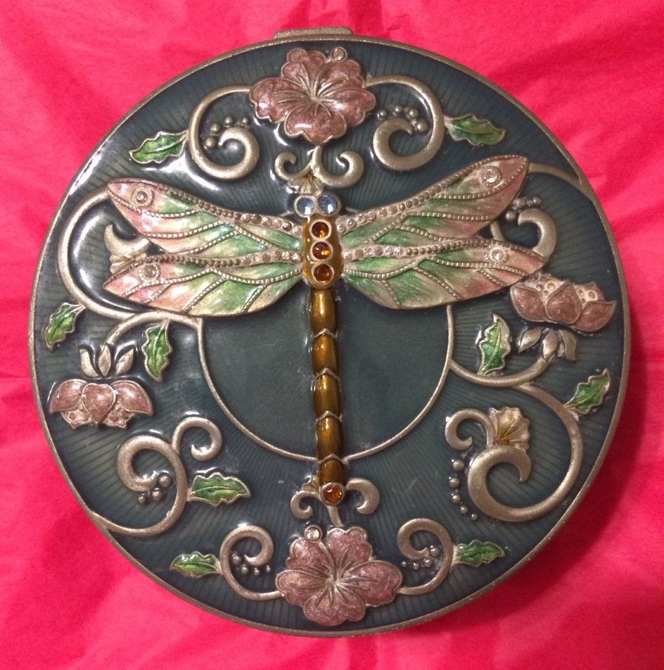 Jewerly box decorated with dragonfly