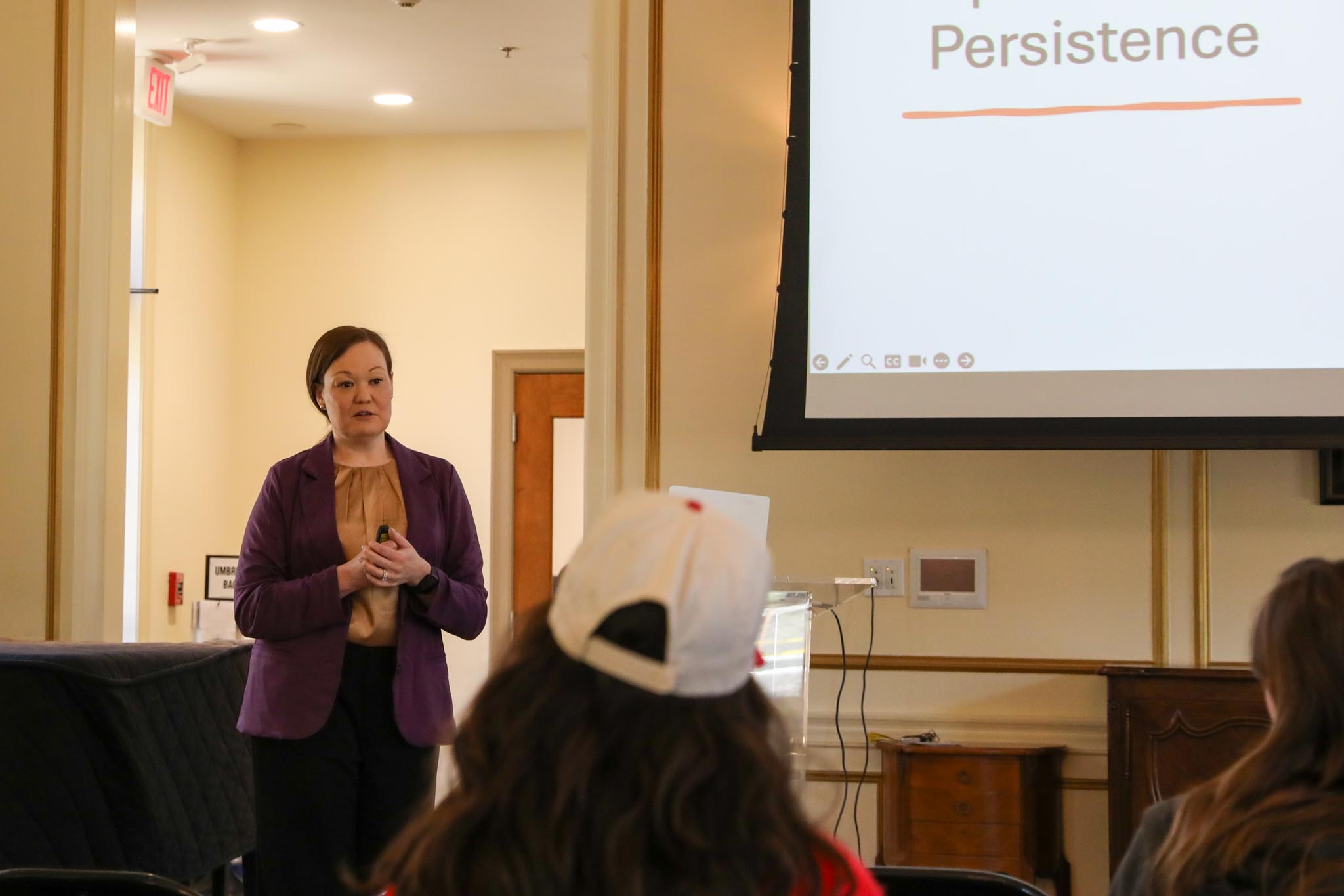 Photo of Jackie Zimmerman speaking to LSU Ogden Honors College students