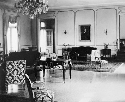 Black and white photo of the French House salon before its modernization