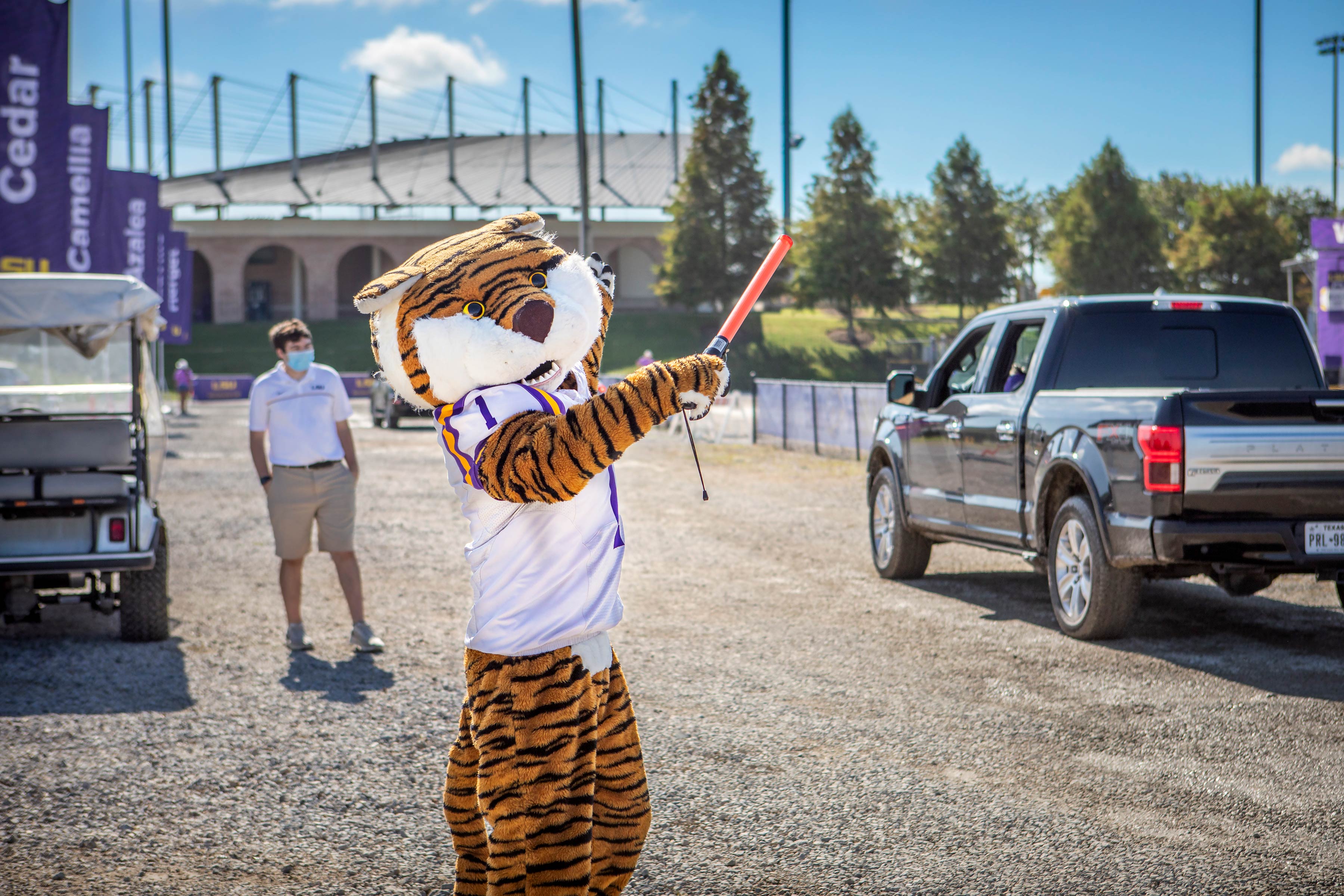 Mike the Tiger in the Move-in Lot