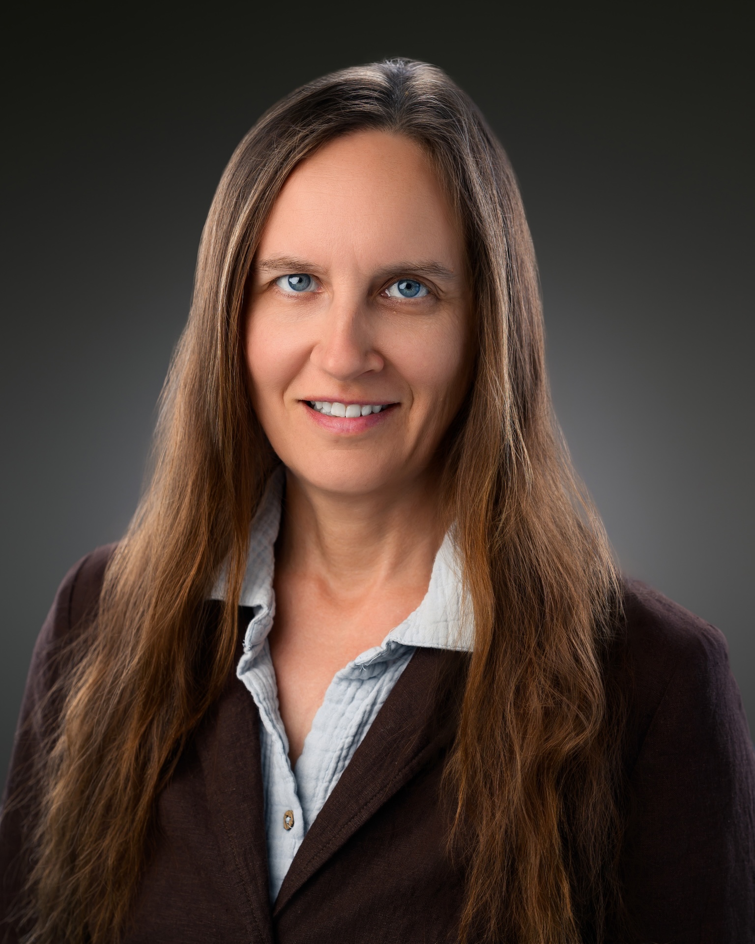emily cogburn headshot