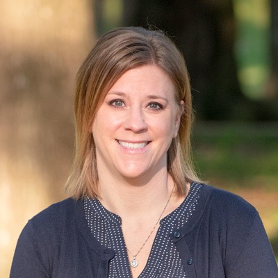 Susan Bareis headshot