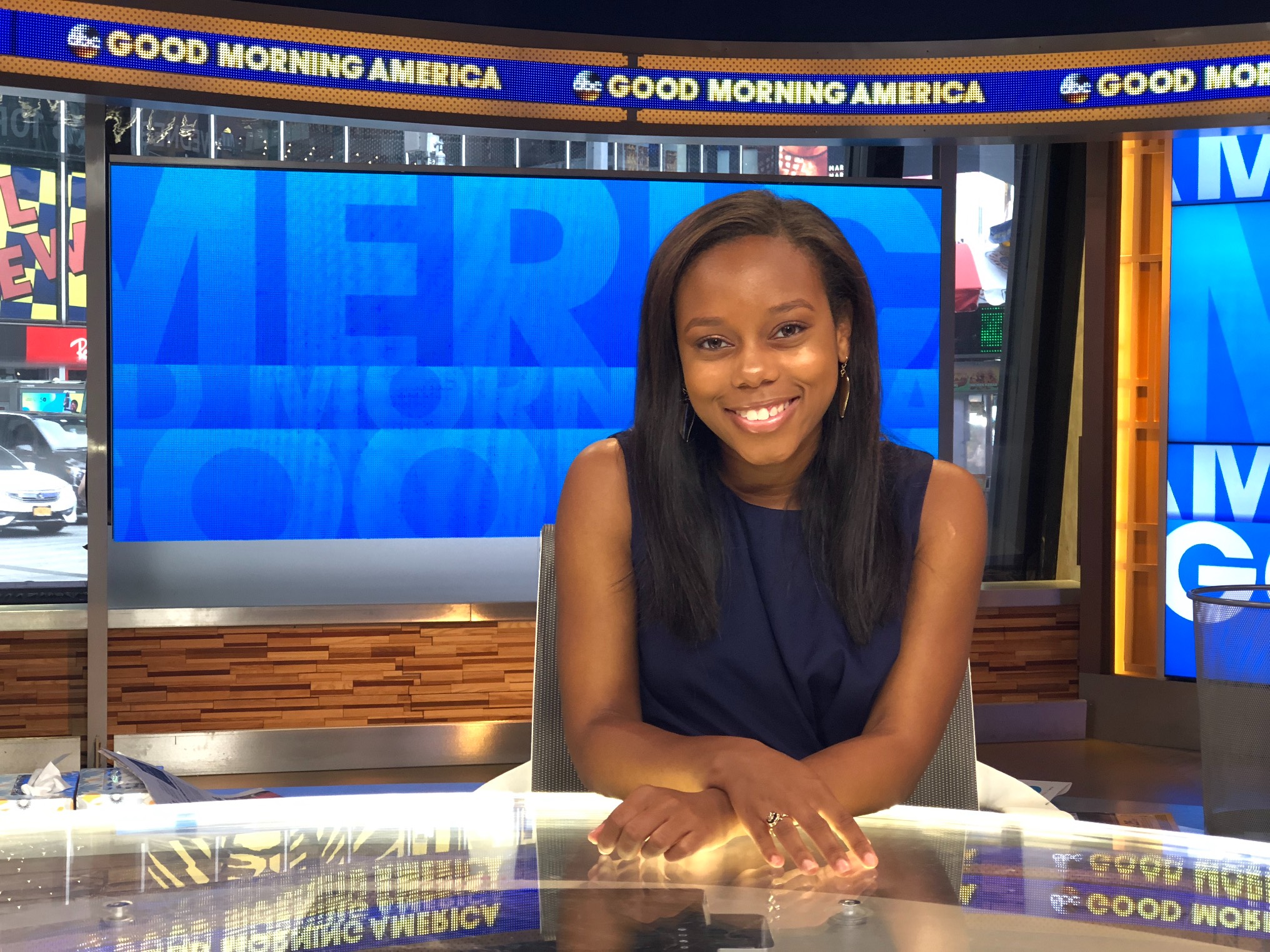LSU student Kennedi Walker sits on the GMA newsdesk.