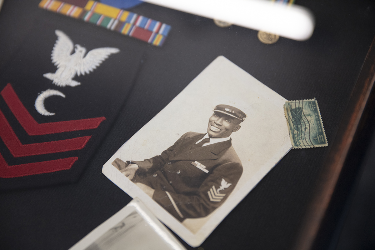 War medal and photograph of veteran
